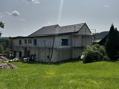 Pronájem 3 bytových jednotek v domě ve Větřní (Jižní Čechy) – od října k nastěhování