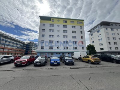 Pronájem bytu 1+kk, 33 m2, ul. Větrná, České Budějovice