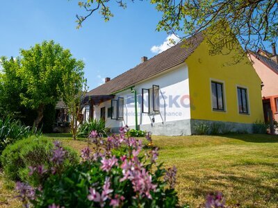 Prodej chalupy 194 m² s pozemkem 493 m² v Lužnici u Třeboně