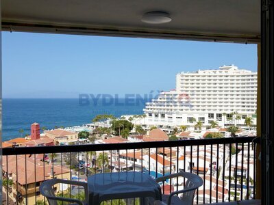Prodej apartmánu 2+kk s výhledem na moře, Los Cristianos, Tenerife, Španělsko