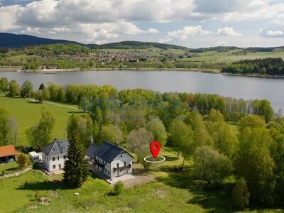 Prodej stavebního pozemku u Lipenské nádrže o výměře 1 523 m², Bližší Lhota, Horní Planá
