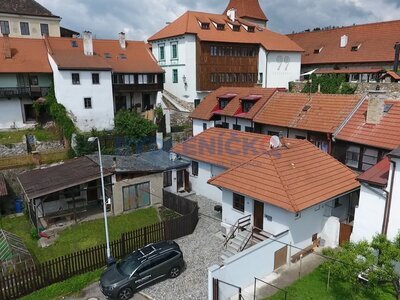 Prodej domu s 2 apartmány v centru města Český Krumlov