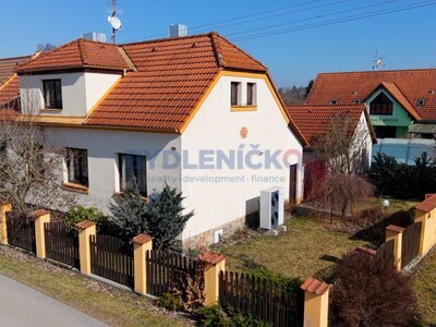 Prodej rodinného domu 5+1, wellness zóna, pozemek 790 m2, Žíteč, okres Jindřichův Hradec