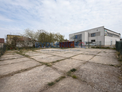 Pronájem zpevněné plochy k parkování nebo skladování – 357 m², ulice Blahoslavova, České Budějovice