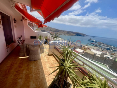 Prodej bytu 3+kk s nádherným výhledem na pláž a moře, Los Cristianos, Tenerife,