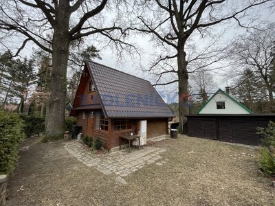 Prodej zrekonstruované chaty, vlastní pozemek 329m2, Hluboká u Borovan, okres České Budějovice